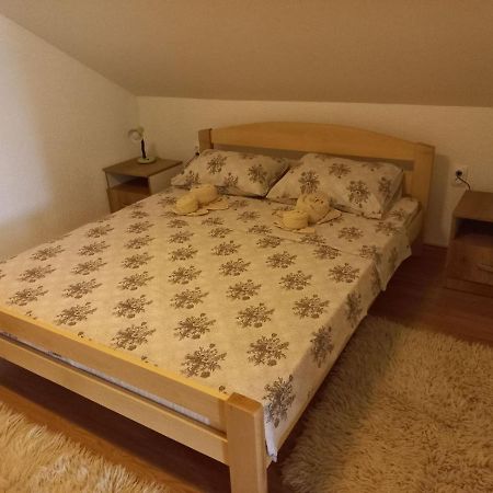 Apartman Sasa Vranje Eksteriør billede