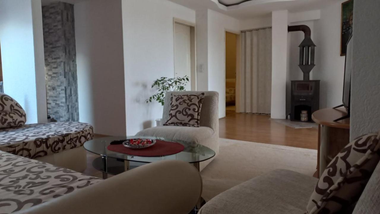 Apartman Sasa Vranje Eksteriør billede